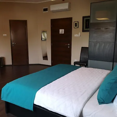 Parton & Bowling * Tiszakécske