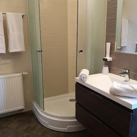 Hotel Parton & Bowling