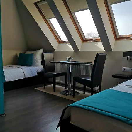 Parton & Bowling * Tiszakécske