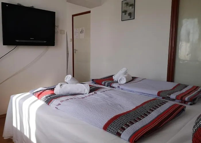 Hotel Parton & Bowling