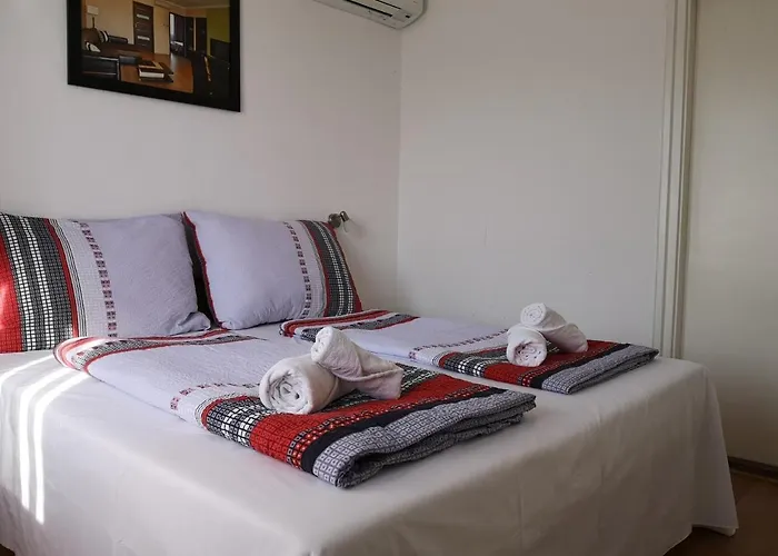 Hotel Parton & Bowling *